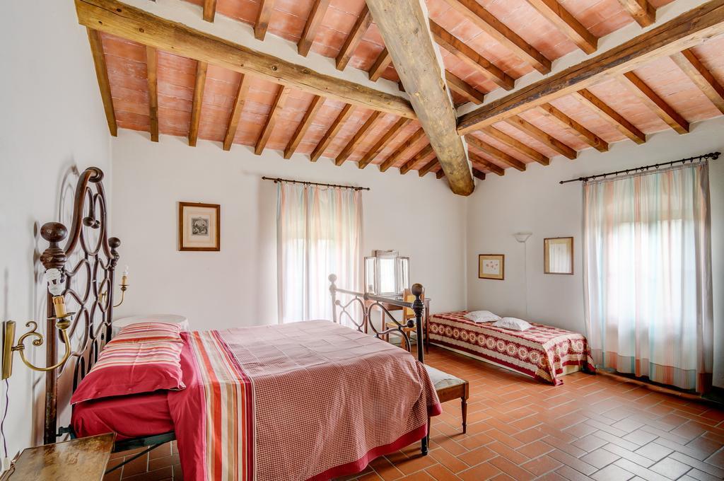 Agriturismo Albergotti أريتسو الغرفة الصورة